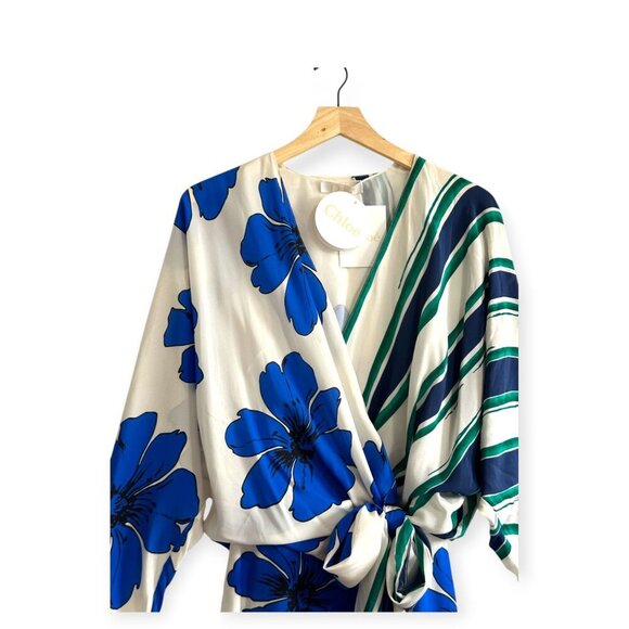 Chloe printed silk crepe de chine wrap dress, 36 FR, Retail $2,950, New w/ tag - Picture 14 of 16